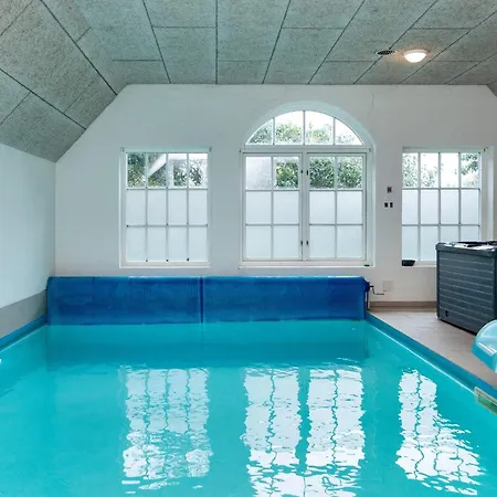 Luxury Pool House Near Sea - By Traum Prázdninový dům