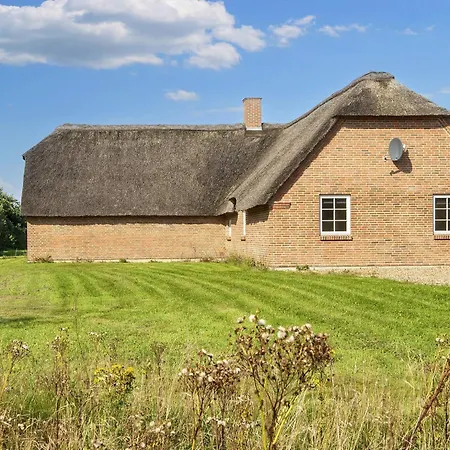 Σπίτι διακοπών Luxury Pool House Near Sea - By Traum