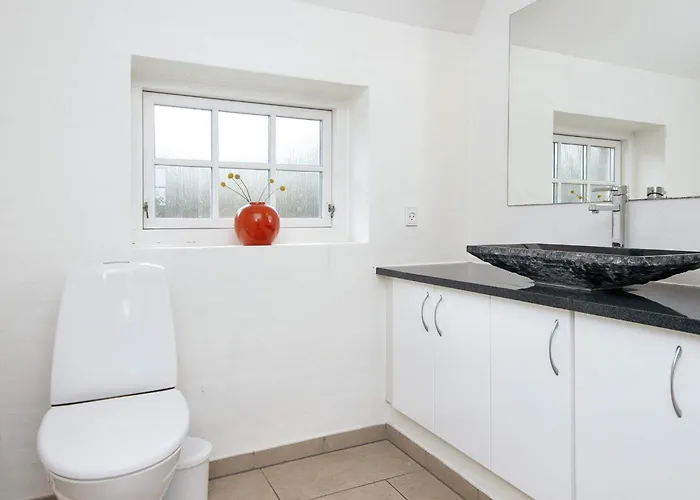 Luxury Pool House Near Sea - By Traum Σπίτι διακοπών