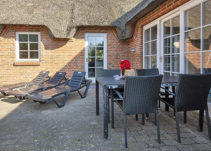 Luxury Pool House Near Sea - By Traum Σπίτι διακοπών *