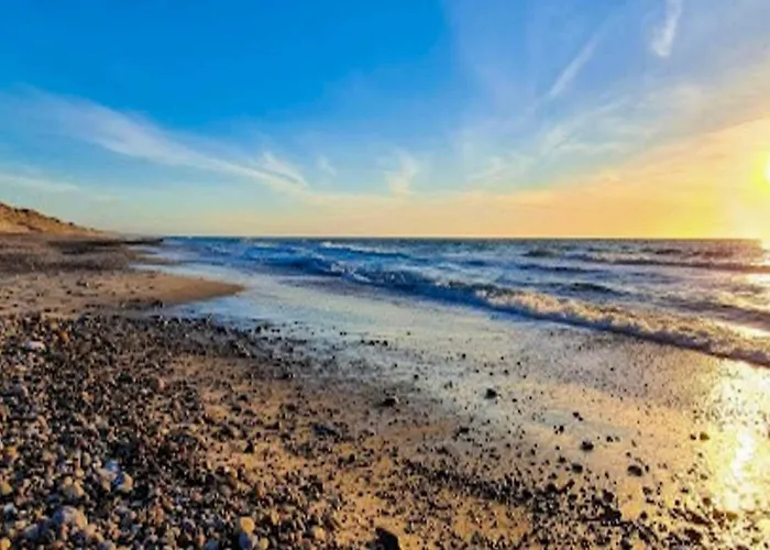 Luxury Pool House Near Sea - By Traum Σπίτι διακοπών